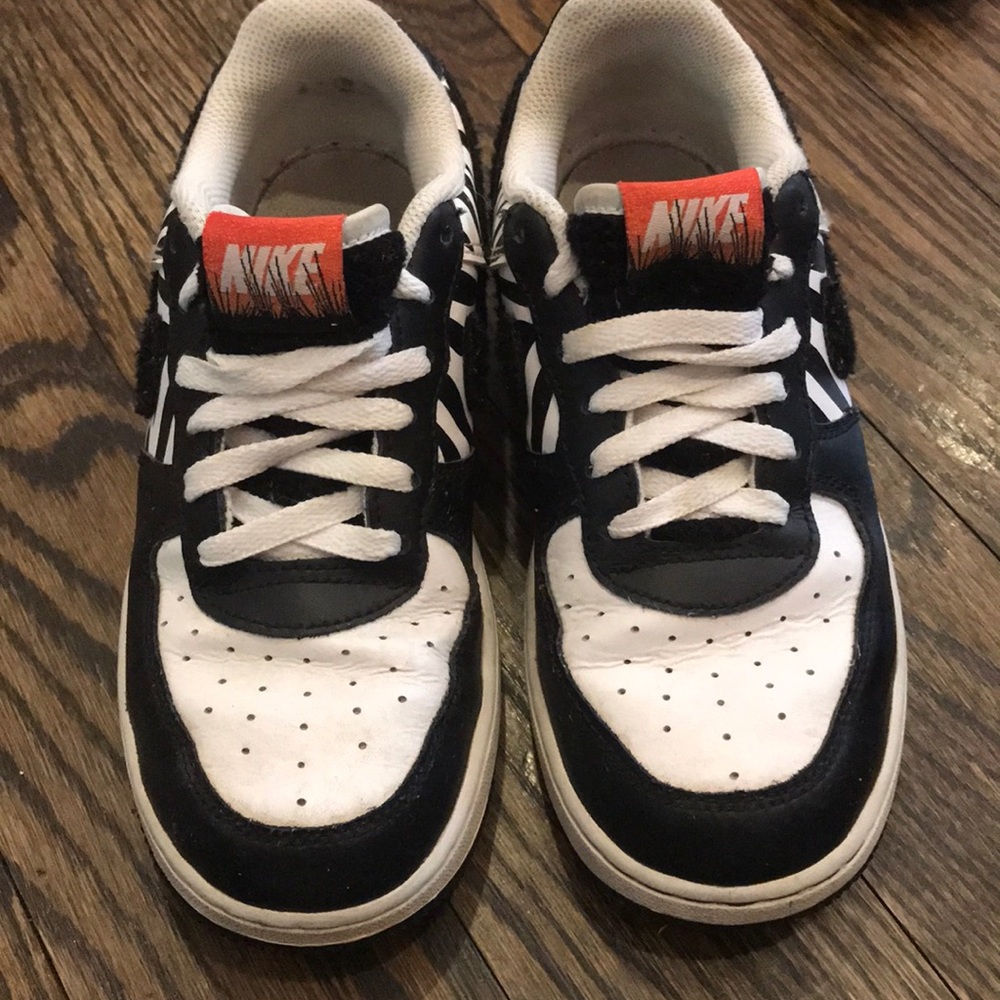 Nike Air Force
